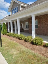 Bellemont Pointe Apartments in Pittsboro, NC - Building Photo - Building Photo