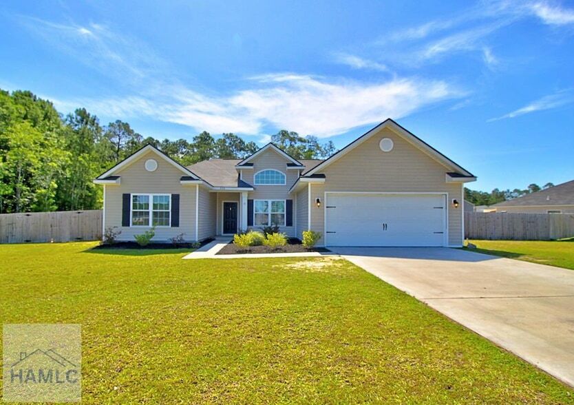 226 Morgan Fld Blvd NE, Unit 1143 in Ludowici, GA - Building Photo