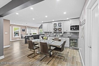 5 Autumn Ave in Jackson Township, NJ - Building Photo - Building Photo