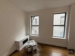 YORK AVENUE in New York, NY - Building Photo - Building Photo