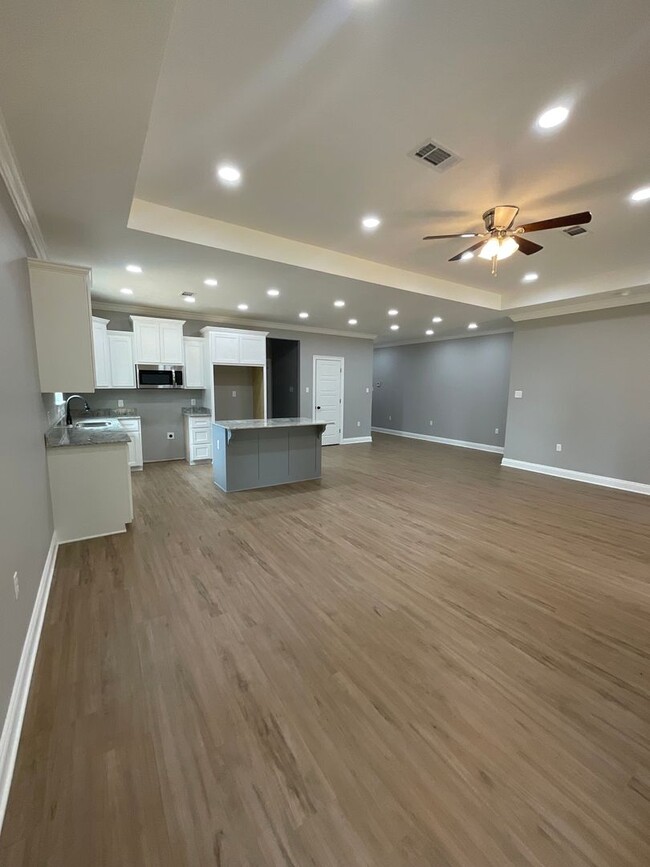 1503 S 11th St in Leesville, LA - Building Photo - Building Photo