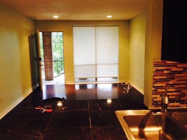 4643 Wild Indigo St-Unit -418 in Houston, TX - Building Photo - Building Photo