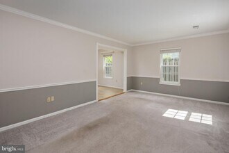 2432 Hyannis Ln in Crofton, MD - Building Photo - Building Photo