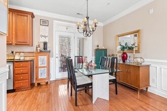 104 Rose Walk Ln in Carrboro, NC - Building Photo - Building Photo