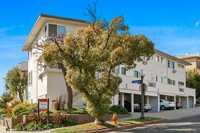 Levering Apartments in Los Angeles, CA - Building Photo - Building Photo