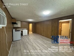 1402 Phillips St in Arkadelphia, AR - Building Photo - Building Photo