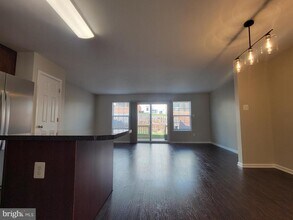 216 Monticello Square in Winchester, VA - Building Photo - Building Photo