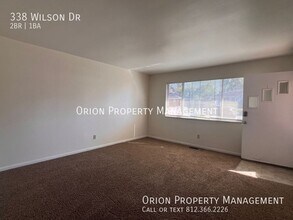 338 Wilson Dr in Bloomfield, IN - Building Photo - Building Photo