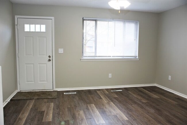 2755 Glenbriar St in Columbus, OH - Building Photo - Building Photo