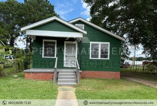 1314 Alamo St in Jackson, MS - Building Photo - Building Photo