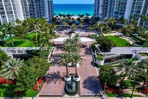 18201 Collins Ave, Unit # 3507 in Sunny Isles Beach, FL - Foto de edificio - Building Photo