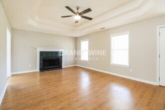 415 Cold Springs Ln in Mcdonough, GA - Foto de edificio - Building Photo