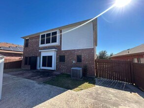 6547 Portside Ridge Ln in Dallas, TX - Building Photo - Building Photo