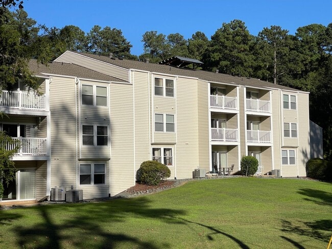 26 Holland Dr