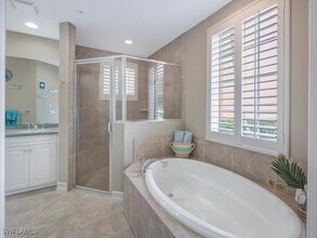 10761 Vivaldi Ct in Ft. Myers, FL - Building Photo - Building Photo