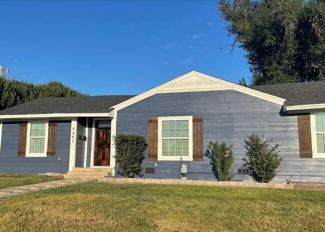 property at 7700 Creekbend Dr