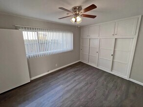 1236 N Sweetzer Ave, Unit 9 in West Hollywood, CA - Foto de edificio - Building Photo