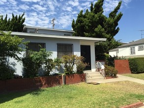 6919 S La Cienega Blvd in Los Angeles, CA - Building Photo - Building Photo