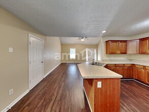 84 Glen Ridge Dr in Villa Rica, GA - Foto de edificio - Building Photo