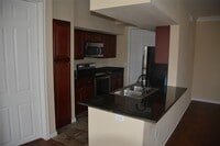 7575 Kirby Dr photo'