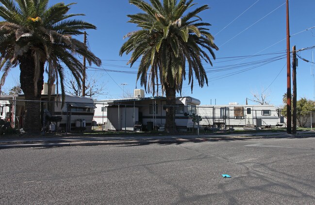 1700 S 5th Ave in Tucson, AZ - Foto de edificio - Building Photo