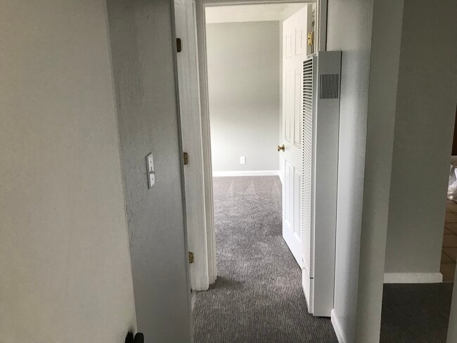 1089 W Hamilton Ave, Unit campbell