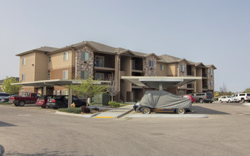 Aspen Creek Apartments in Nampa, ID - Building Photo - Building Photo