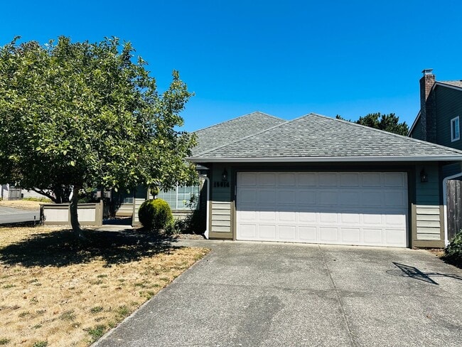 15614 SE Meadow Park Cir in Vancouver, WA - Building Photo - Building Photo