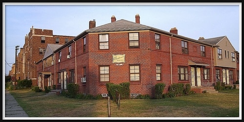 Covington Terrace in Detroit, MI - Foto de edificio