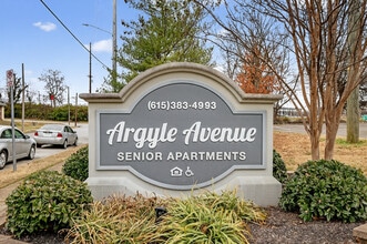 Argyle Avenue Apartments in Nashville, TN - Foto de edificio - Building Photo