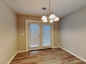 1124 Whisper Wind Dr in Mcdonough, GA - Building Photo - Building Photo