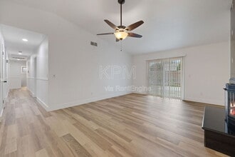 9741 Treetop Dr in Stockton, CA - Building Photo - Building Photo