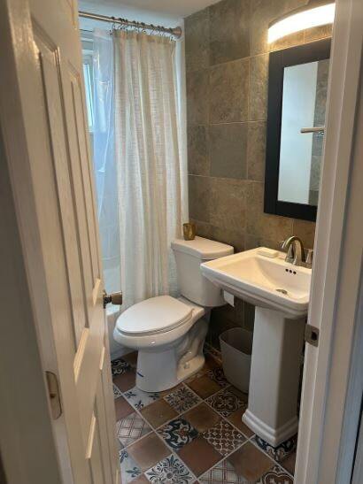 property at 5225 Southwest Ave