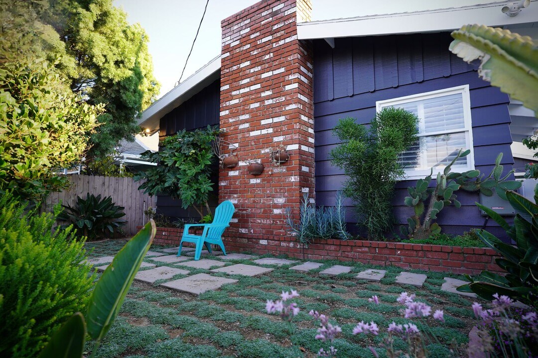 3310 London St in Los Angeles, CA - Building Photo