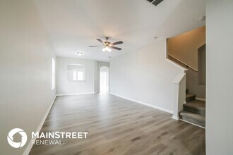 709 Cristelle Jean Dr in Ruskin, FL - Building Photo - Building Photo