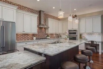 3101 Lacy Leaf Ct in Tampa, FL - Building Photo - Building Photo