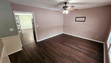 207 America Ct in Jacksonville, NC - Building Photo - Building Photo