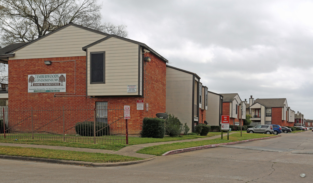 Timberwoods Condominiums in Houston, TX - Building Photo