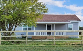 51 Private Rd 901 in Florence, TX - Building Photo - Building Photo