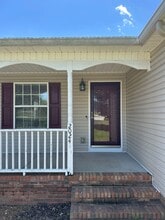 2024 Stafford Dr in Columbia, TN - Building Photo - Building Photo