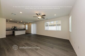 2454 Gunner Ridge Way in Rialto, CA - Foto de edificio - Building Photo