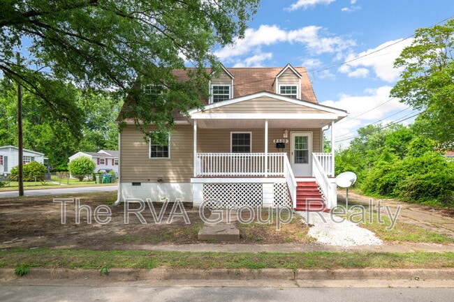 property at 2502 Wood St