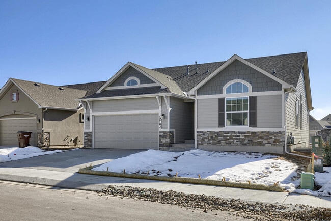 15782 Lake Mist Dr in Monument, CO - Building Photo - Building Photo