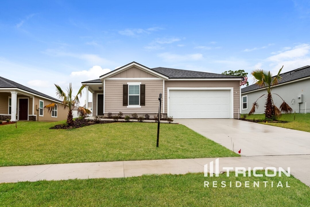 2984 Hanging Valley Ln in Orange Park, FL - Foto de edificio