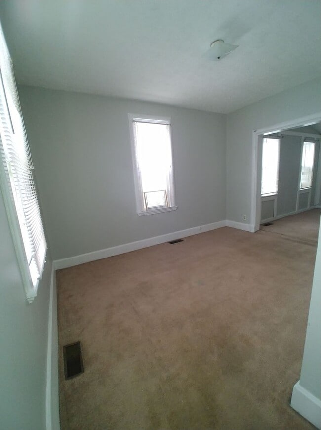 308 N 11th St, Unit 310 in Lafayette, IN - Building Photo - Building Photo