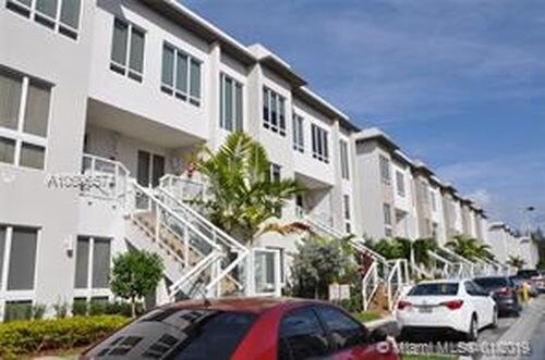 10280 NW 63rd Terrace-Unit -Unit210 in Doral, FL - Building Photo - Building Photo