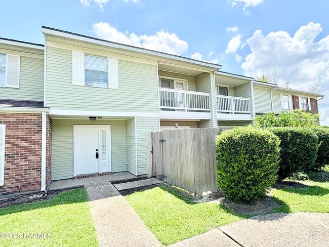 property at 101 Wilbourn Blvd