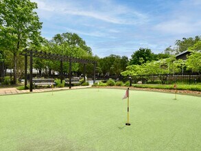 Riverset Apartments in Memphis, TN - Building Photo - Building Photo