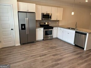 1053 Burke St in Lawrenceville, GA - Building Photo - Building Photo
