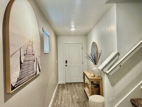 274 Starboard Dr in Saratoga Springs, UT - Building Photo - Building Photo